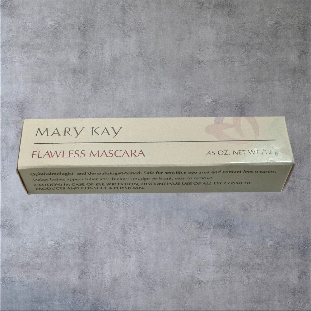 Mary Kay Flawless Mascara Brown 4421 New‎ In Box .45 oz 12g Made in USA